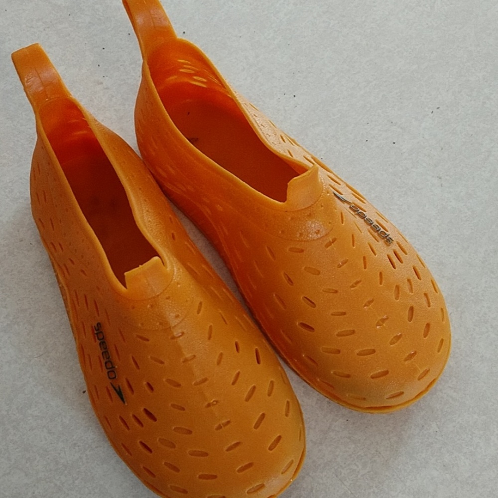 Unisex speedo water shoes
